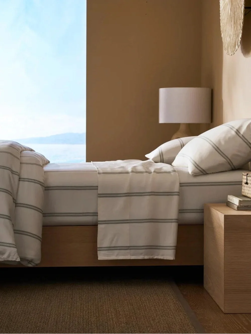Cozy Earth Bamboo Sheet Set Queen size Baja Stripe in Laurel NWOT